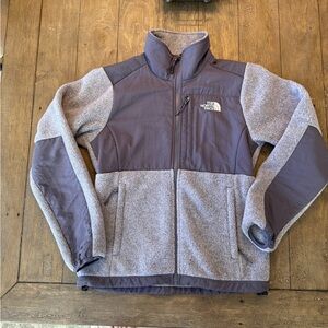 The North Face Women's Two-Tone Purple Denali Fleece Full-Zip Jacket, XS